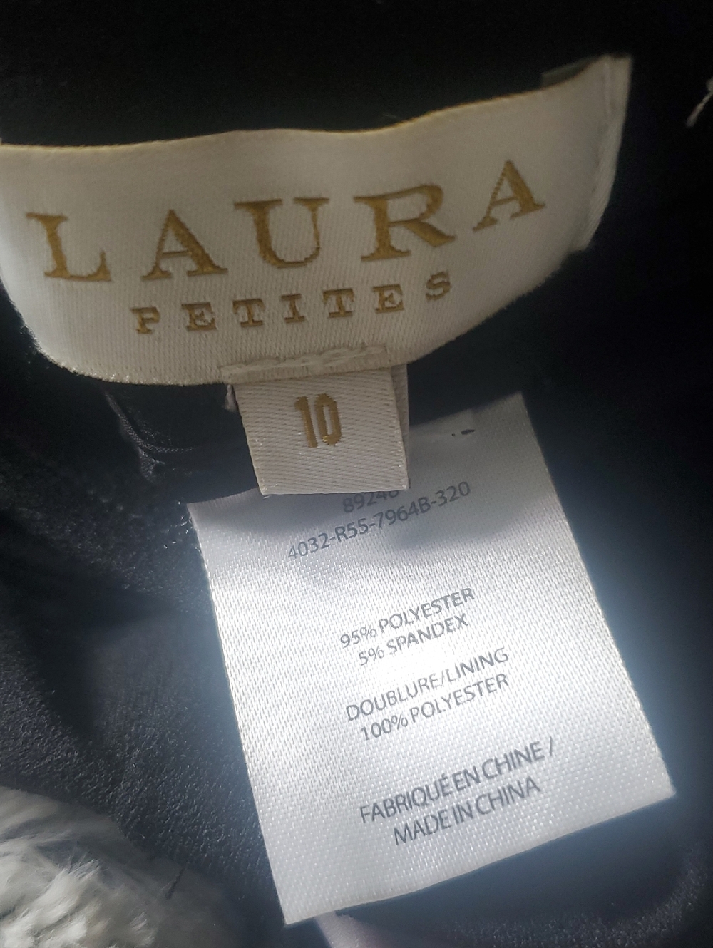 Laura Petites - Picture 4 of 4